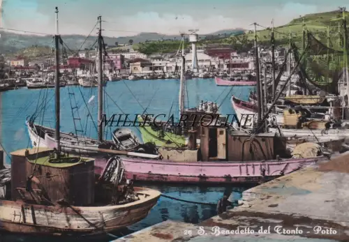 S. BENEDETTO DEL TRONTO: Il Porto 1956