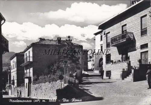 MONTEMONACO: Via Roma