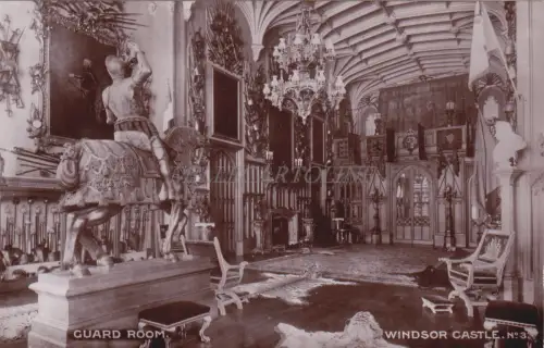 ENGLAND - Windsor Castle, Guard Room, Pickett Photo Postcard