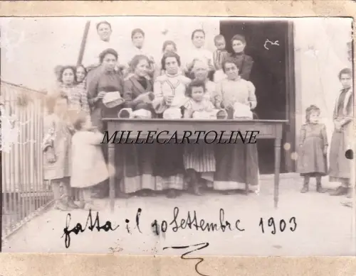 Kleines Privatfoto 1903 - Mädchen und junge Frauen