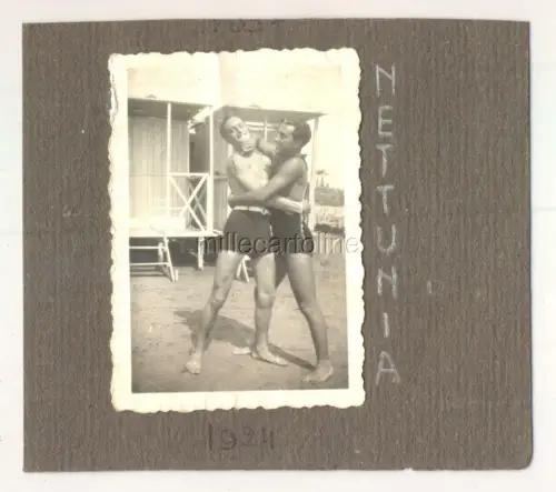 Neptunien 1924 Kampf (witzig) am Strand - kleines Foto