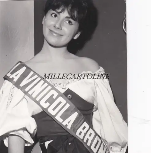 Werbung: Broni - Miss Fiera .1961 Lidschatten Canelli mit Band - Foto