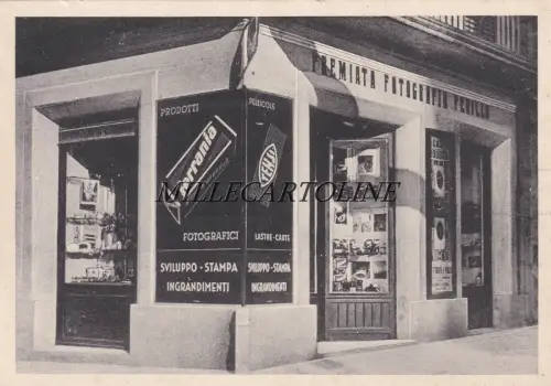 SENIGALLIA: Künstlerisches Fotostudio A. Perillo