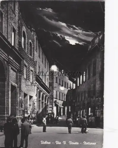 URBINO: Via Vittorio Veneto - Nacht 1971