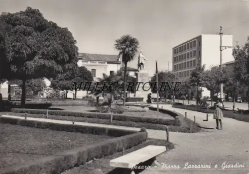 GEWICHT: Piazza Lazzarini e Giardini