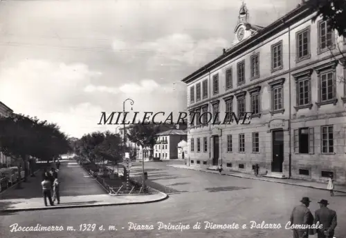 ROCCA DI MIDDLE: Piazza Principe di Piemonte und Palazzo Comunale 1959