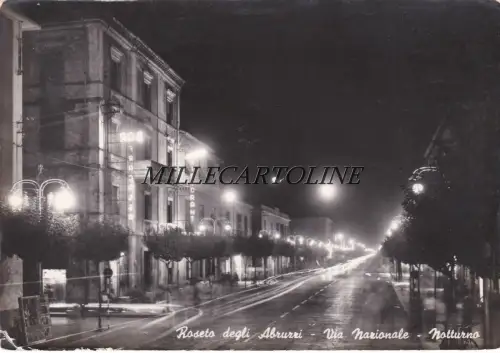 ROSETO degli ABRUZZI: Via Nazionale - Nacht