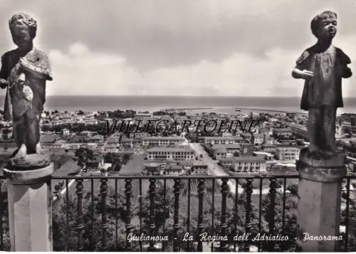 GIULIANOVA - STRAND: Panorama 1958