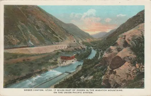 UTAH - Weber Canyon - Union Pacific System - Train