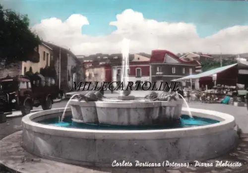CORLETO PERTICARA: Piazza Plebiscito - Schildkrötenbrunnen