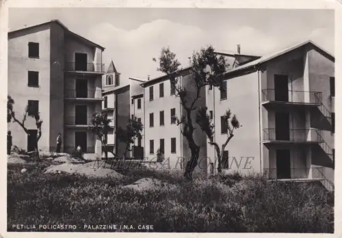 PETILIA POLYCASTRO: Palazzine I.N.A. Case 1955