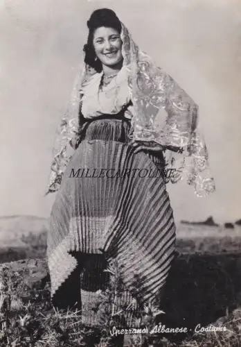 SPEZZANO ALBANESE: Kostüm