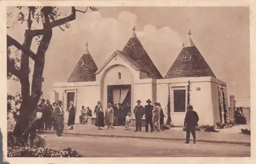 * BARI - Fiera del Levante - Trulli