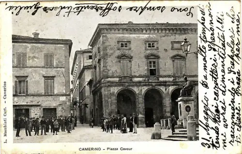 #CAMERINO: PIAZZA CAVOUR