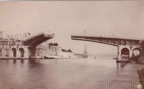* TARANTO - Halboffene Eisendrehbrücke N.P.G.