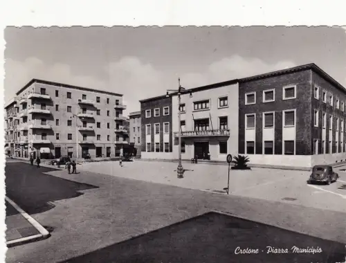 #CROTONE: PIAZZA MUNICIPIO