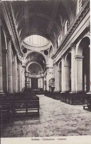 #URBINO: KATHEDRALE - INNENRAUM