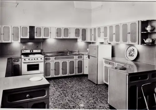 #PERGOLA: PALAZZO GIANNINI GUAZZUGLI - DIE MODERNE KÜCHE IM LOKAL AUS DEM 16. JAHRHUNDERT