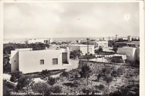 #METAPONTO: PANORAMA DER VILLEN AM MEER