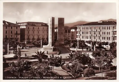 #COSENZA: PIAZZA DEL LITTORIO - MONUM. AI CADUTI
