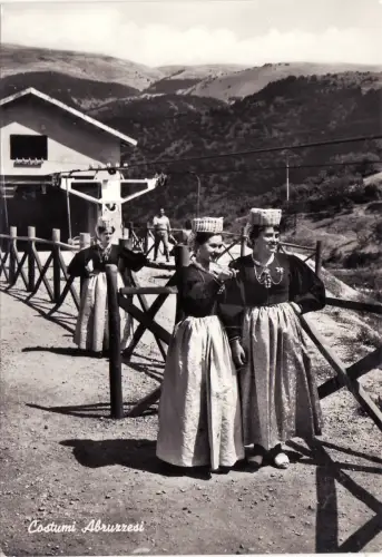 #SCANNO: KOSTÜME DER ABRUZZEN - AN DER SEILBAHN - 1963