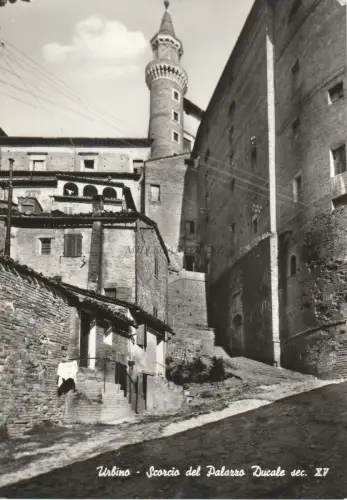 URBINO - Blick auf den Dogenpalast 15. Jahrhundert