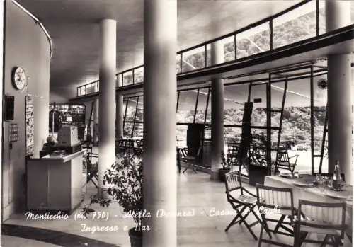 #MONTICCHIO-ATELLA: CASINA AI LAGHI - EINGANG UND BAR