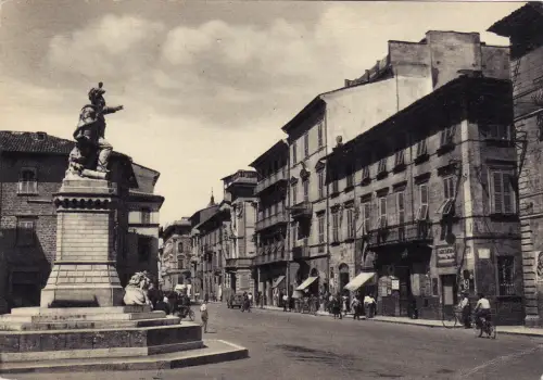 #ASCOLI PICENO: PIAZZA ARRIGO