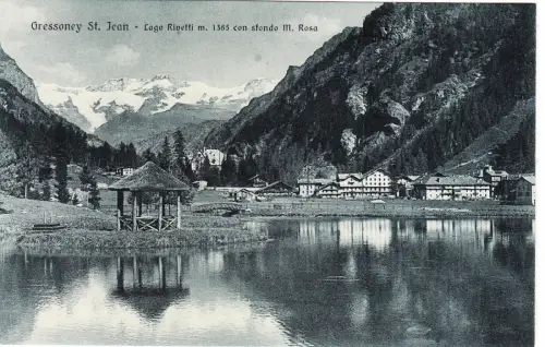 #GRESSONEY ST. JAN: NIETENSEE MIT HINTERGRUND M. ROSA