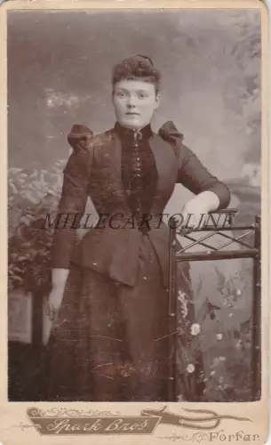 SCHOTTLAND - Forfar - CDV Photo Spark Art Studio - Woman