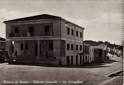 #ORCIANO DI PESARO: STADTPALAST UND VIA EVANGELISTI