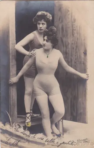 * WOMEN AT SEA - Badeanzug - Cabin (silberfarben) 1902