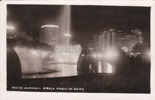 BRASILIEN - Rio de Janeiro, Praca Paris de Noite, Foto Postkarte 1950