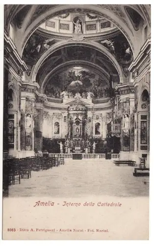 #AMELIA: INNENRAUM DER KATHEDRALE