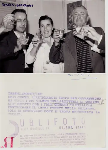 #SEXTHEN ST. JOHANNES: FOTO DER HANDWERKER, DER 1961 IM LOTTERIE GEWONNEN HAT