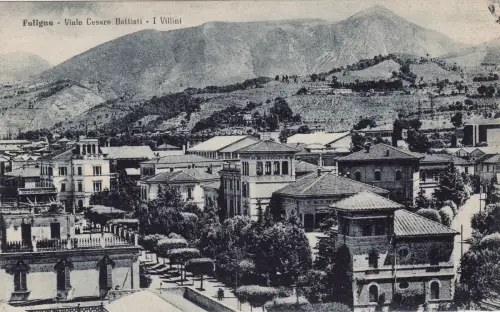 #FOLIGNO: VIALE CESARE BATTISTI - I VILLINI