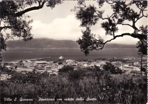 #VILLA S. GIOVANNI: PANORAMA MIT BLICK AUF DIE STRAßE (3)