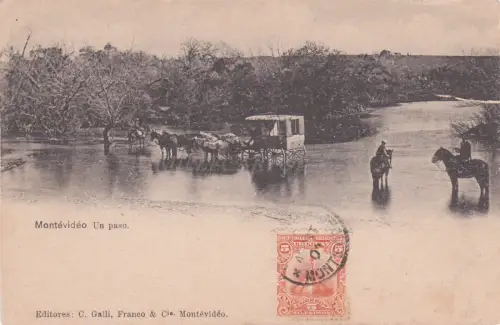 URUGUAY - Montevideo, Un Paso 1901