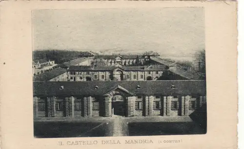 #KÖNIGLICHES VENARIA: DAS HERDENSCHLOSS - die Höfe