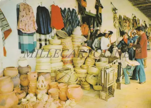 KOLUMBIEN - Villa de Leiva, typischer Kunsthandwerksmarkt