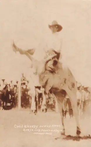RODEO - Cheyenne Frontier Days - Cecil Kennedy on wild Steer 1930 Foto Postkarte
