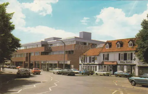 ENGLAND - Weybridge, High Street, Postkarte