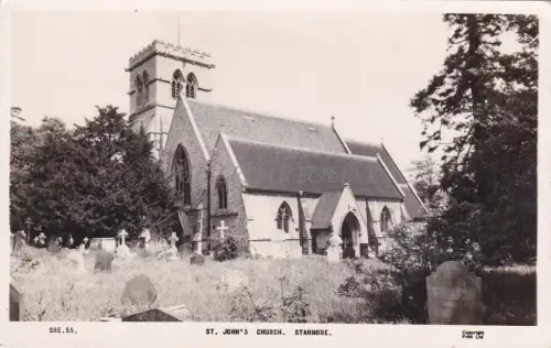 ENGLAND - Stanmore, St. John's Church, Foto Postkarte 1967