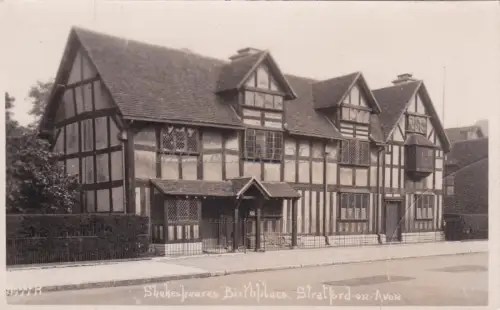 ENGLAND - Stratford on Avon, Shakespeares Geburtshaus, Fotopostkarte