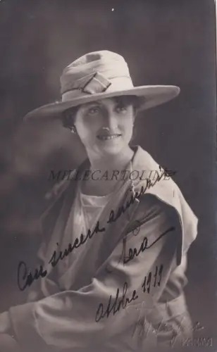 PARMA - Junge Frau mit Hut 1919, Foto Postkarte