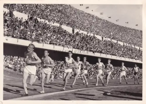 XV. OLYMPISCHE SPIELE - Helsinki Finnland - Leichtathletikrennen 1952 Foto 10.000m Finale