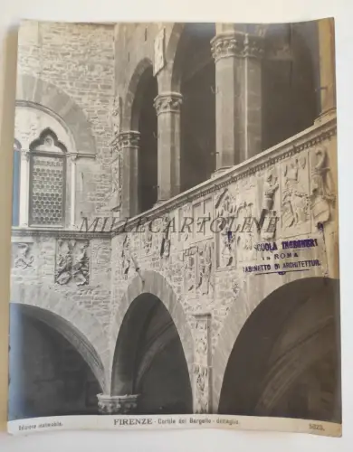 FLORENZ - Cortile del Bargello, Detail, Foto