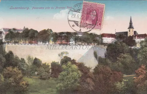 LUXEMBURG - Panorama von der Neuen Brücke