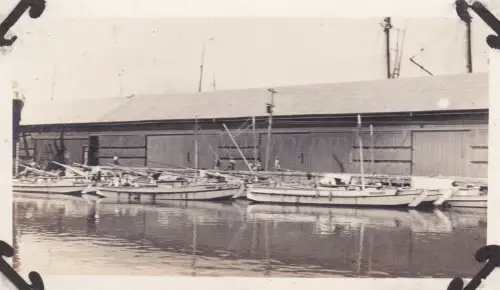 HAWAII - Japanische Sam-Pams oder Fischerboote, Honolulu - Foto