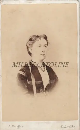 SCHOTTLAND - Kirkcaldy - CDV Photo R.Douglas - Woman